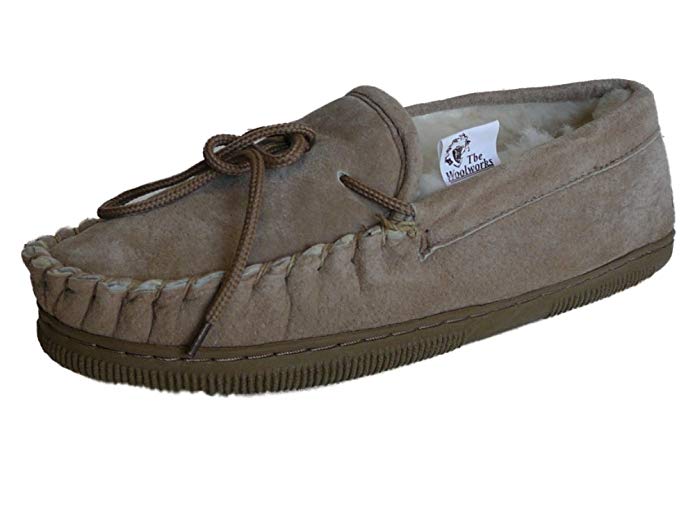 WoolWorks Model 89203 Men's Australian Shearling Sheepskin Moccasins